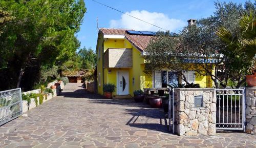 Deluxe Villa