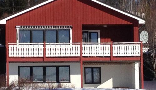 Apartment with Lake View