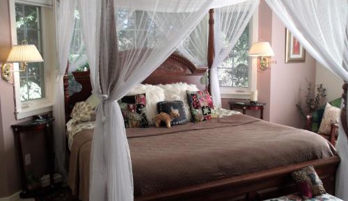 King Room with Spa Bath