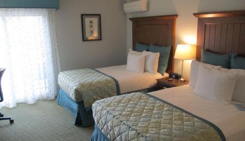 Top Floor 2 Double Beds with Ocean View, Balcony