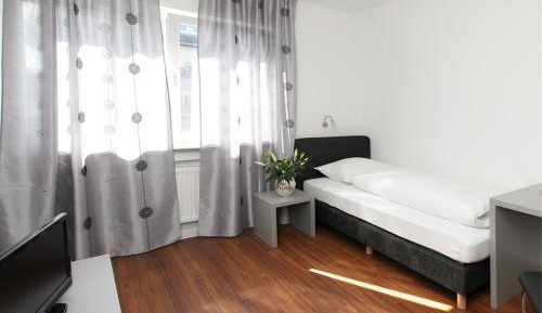 Single Room with Shared Bathroom and Toilet