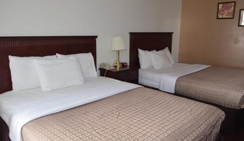 Non-Smoking Double Queen Room