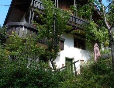One-Bedroom Apartment with Balcony