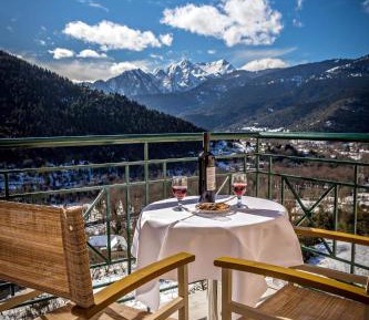 Deluxe Double Room with Balcony