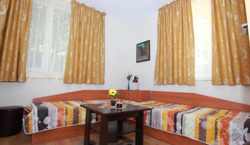 Twin Room with Private Bathroom