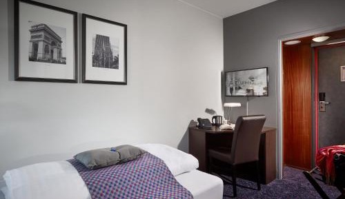 Single Room