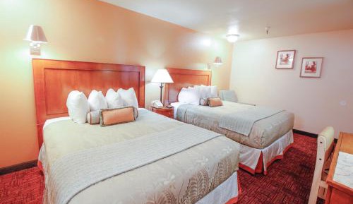 Double Queen Room - Non-Smoking