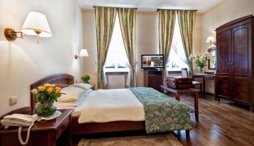 Large Double Room