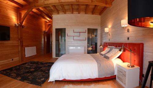 King Room with Mountain View