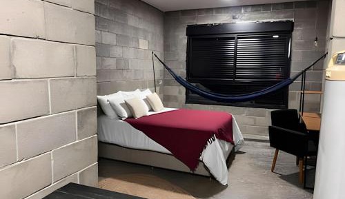 Studio Apartment with One Double Bed