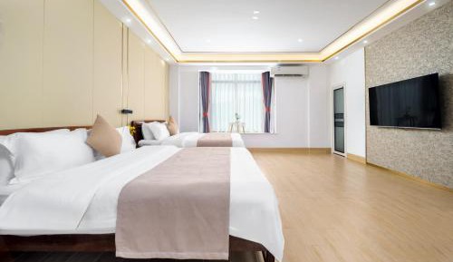 Superior Double or Twin Room with Terrace