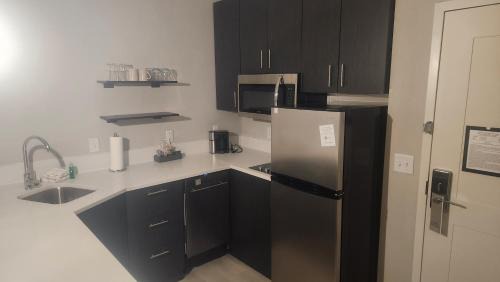 King Studio with Sofa Bed