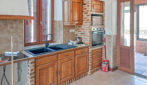 Three-Bedroom Vacation Home 