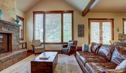 Four-Bedroom Holiday Home