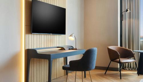 Deluxe Queen Room with Two Queen Beds and City View