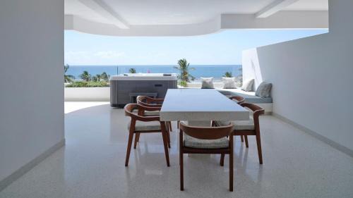 Three-Bedroom Premium Apartment with Balcony