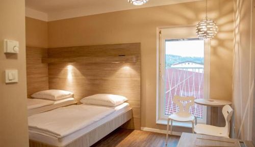 Twin Room with Shower