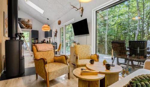 Three-Bedroom Vacation Home 