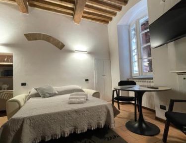 Apartment with City View