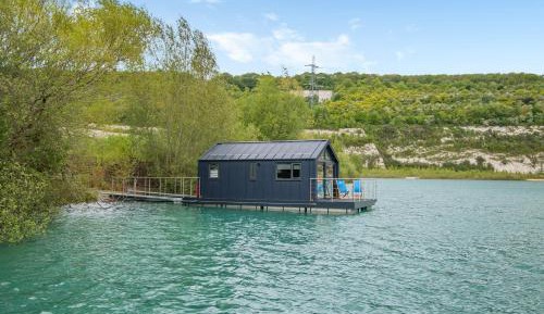 Two-Bedroom Holiday Home