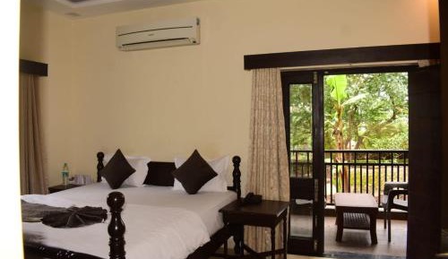 Deluxe Double Room with Balcony