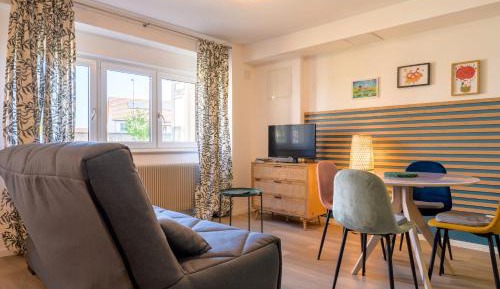 Superior One-Bedroom Apartment