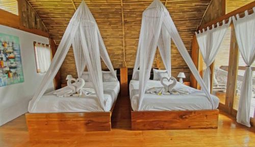 Deluxe Bungalow with Garden View