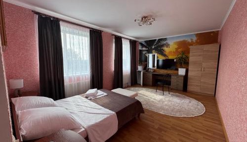 Large Double Room