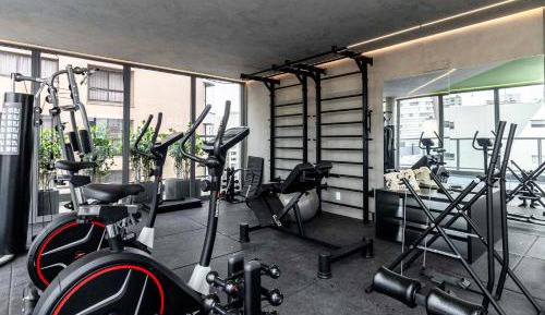 Studio with Balcony