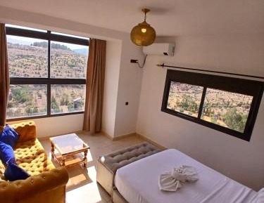 Double Room with Mountain View