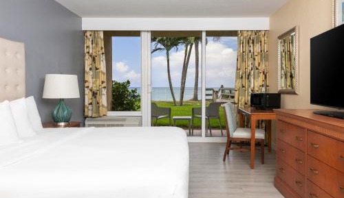 King Suite with Ocean View