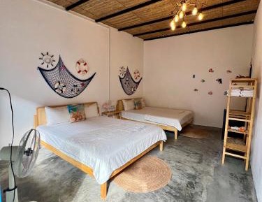 Quadruple Room with Terrace