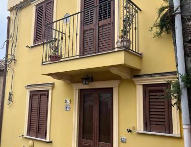 Superior One-Bedroom Apartment with Balcony