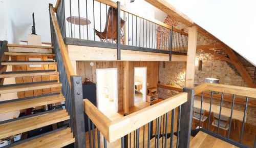 Superior One-Bedroom Apartment with Balcony