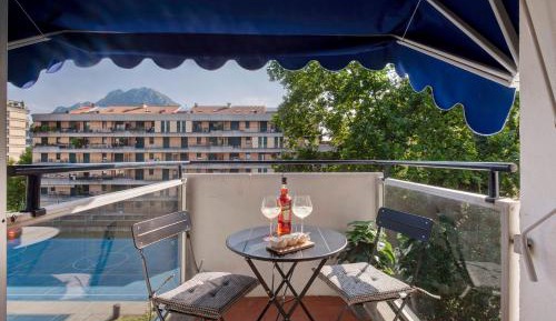 Two-Bedroom Superior Apartment