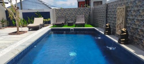 Double Room with Pool View