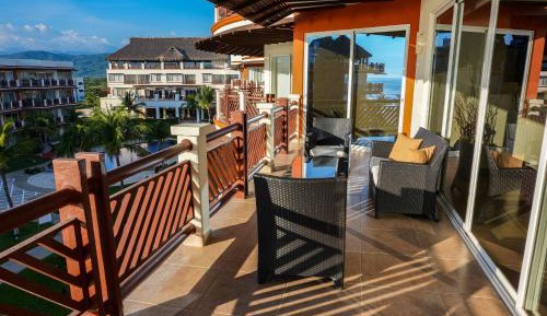 Two-Bedroom Apartment with Partial Ocean View