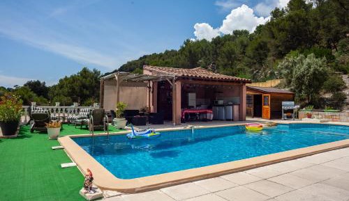 Two-Bedroom Superior Apartment