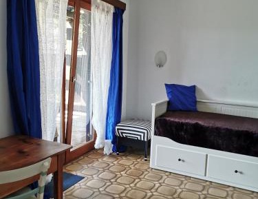 Superior One-Bedroom Apartment