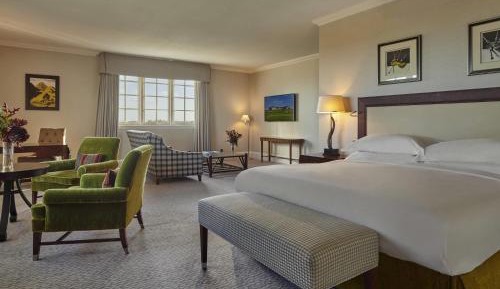 Deluxe Suite with Sea View