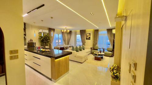 Three-Bedroom Apartment with Balcony