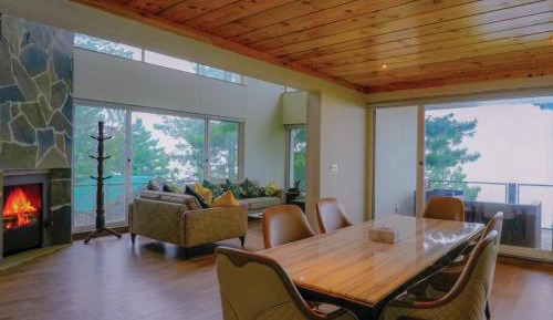 Three-Bedroom Chalet