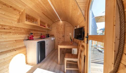 Deluxe Double Room with Extra Bed