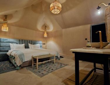 Superior Deluxe Double or Twin Room 