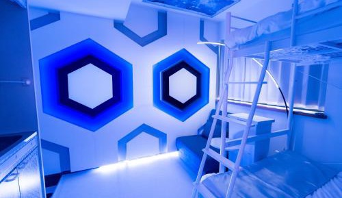 Quadruple Room with Private Bathroom