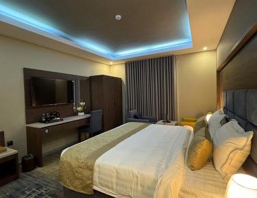 Two-Bedroom Suite