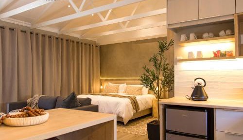 Deluxe Double Room with Bath