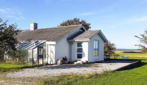 Two-Bedroom Holiday Home