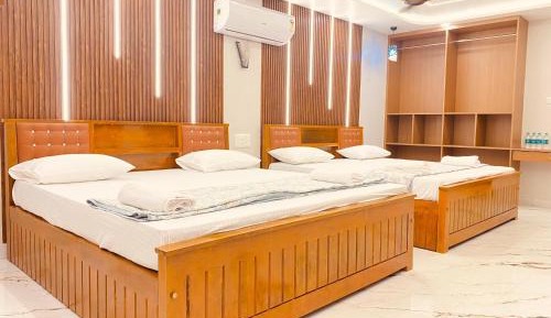 Superior Family Room