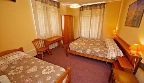 Basic Triple Room